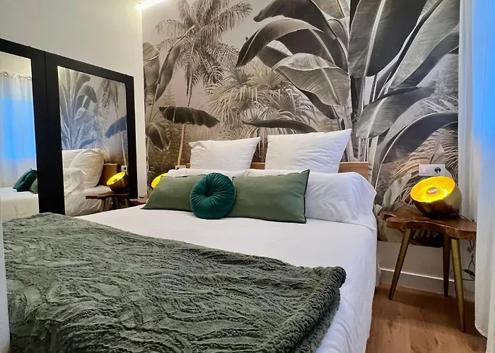 North Shore 4 Apartment *