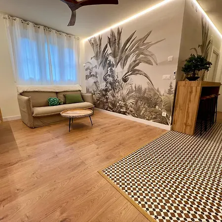 North Shore 4 Apartment