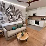 North Shore 4
